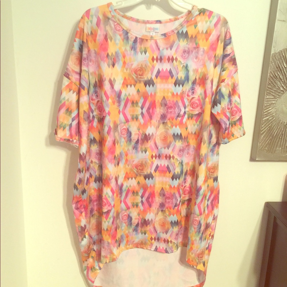 LulaRoe top